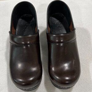 Dansko Dark Brown Clogs, EU 38 Narrow